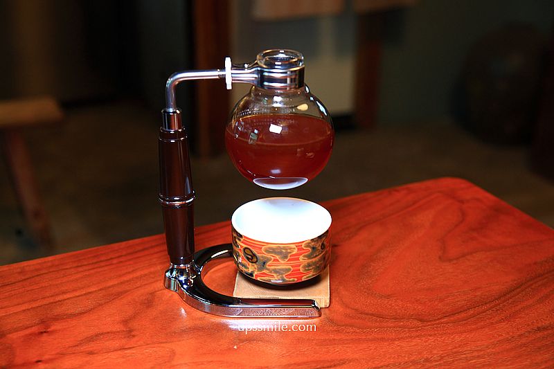 宜蘭礁溪日式咖啡廳【珈琲方島】虹吸手沖咖啡,日式侘寂風咖啡秒飛日本 宜蘭礁溪日式咖啡廳【珈琲方島】虹吸手沖咖啡,日式侘寂風咖啡秒飛日本