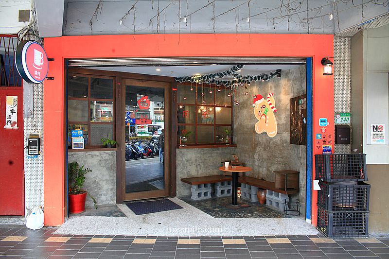 萬華美食【燒杯咖啡藝廚】 台北法鬥寵物友善咖啡廳,必吃火鍋簡餐與手作咖啡燒杯 萬華美食【燒杯咖啡藝廚】 台北法鬥寵物友善咖啡廳,必吃火鍋簡餐與手作咖啡燒杯