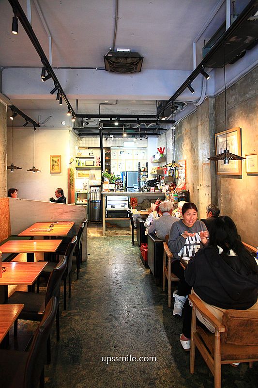 萬華美食【燒杯咖啡藝廚】 台北法鬥寵物友善咖啡廳,必吃火鍋簡餐與手作咖啡燒杯 萬華美食【燒杯咖啡藝廚】 台北法鬥寵物友善咖啡廳,必吃火鍋簡餐與手作咖啡燒杯