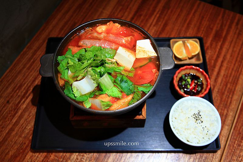 萬華美食【燒杯咖啡藝廚】 台北法鬥寵物友善咖啡廳,必吃火鍋簡餐與手作咖啡燒杯 萬華美食【燒杯咖啡藝廚】 台北法鬥寵物友善咖啡廳,必吃火鍋簡餐與手作咖啡燒杯