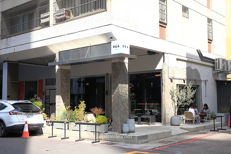 ORA Studio 台中科博館咖啡廳,台中白咖夜酒,台中好吃巴斯克蛋糕 ORA Studio 台中科博館咖啡廳,台中白咖夜酒,台中好吃巴斯克蛋糕