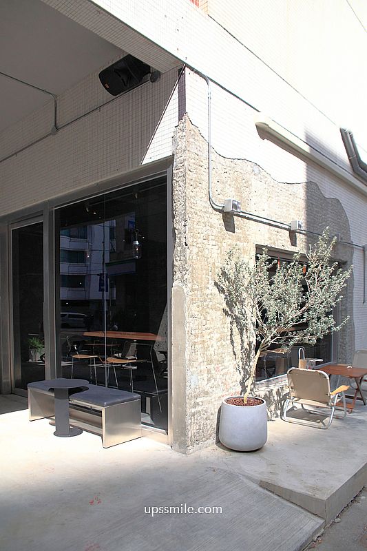 ORA Studio 台中科博館咖啡廳,台中白咖夜酒,台中好吃巴斯克蛋糕 ORA Studio 台中科博館咖啡廳,台中白咖夜酒,台中好吃巴斯克蛋糕