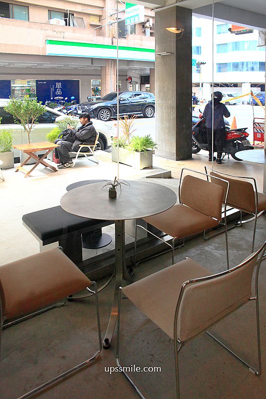 ORA Studio 台中科博館咖啡廳,台中白咖夜酒,台中好吃巴斯克蛋糕 ORA Studio 台中科博館咖啡廳,台中白咖夜酒,台中好吃巴斯克蛋糕