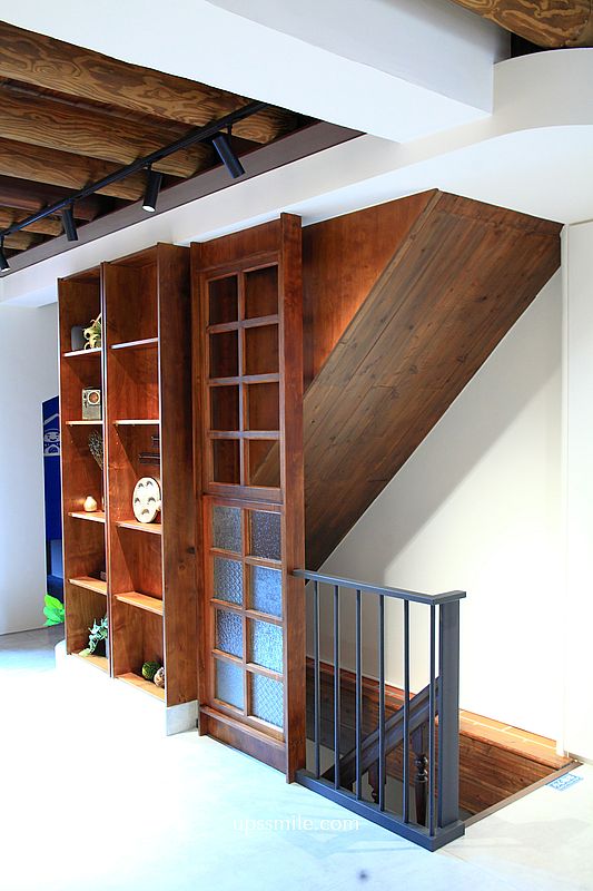 大稻埕咖啡廳【嘉點CHIA.CAFE】台北老宅咖啡廳，必吃炸唐揚雞套餐與麵茶古早味蛋糕