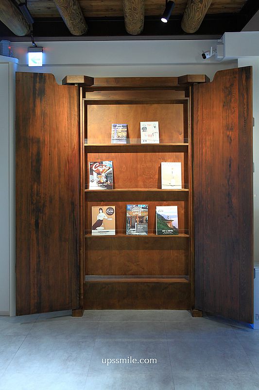 大稻埕咖啡廳【嘉點CHIA.CAFE】台北老宅咖啡廳，必吃炸唐揚雞套餐與麵茶古早味蛋糕