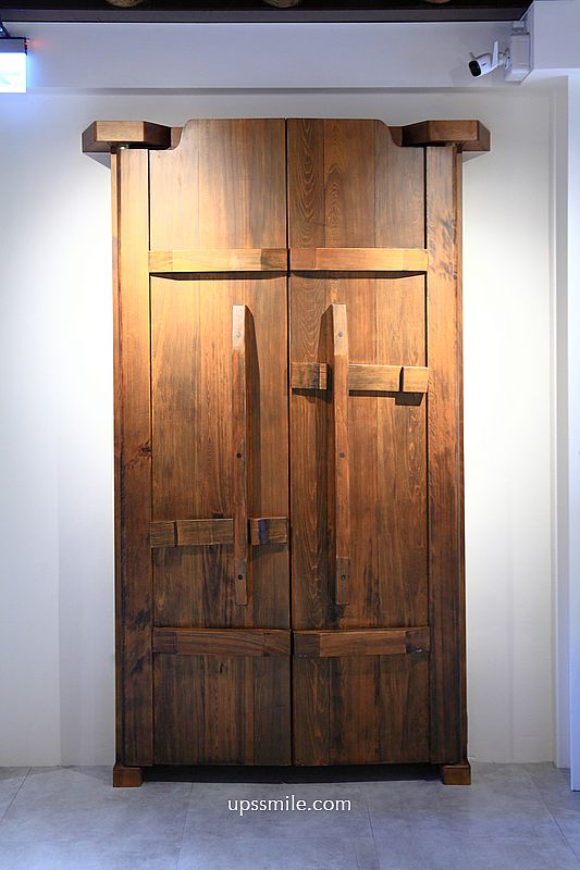 大稻埕咖啡廳【嘉點CHIA.CAFE】台北老宅咖啡廳，必吃炸唐揚雞套餐與麵茶古早味蛋糕