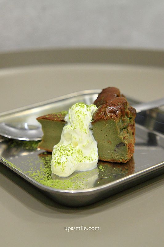 三重美食【PERVADE CAFE瀰漫咖啡】捷運三重站咖啡廳，複合式選物店