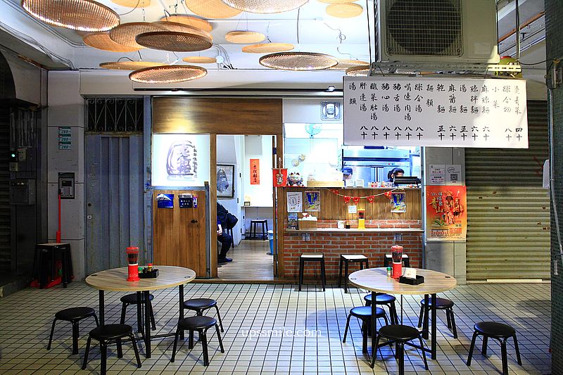 萬華美食【老担麵店】萬華100碗，萬華50年老字號麵店