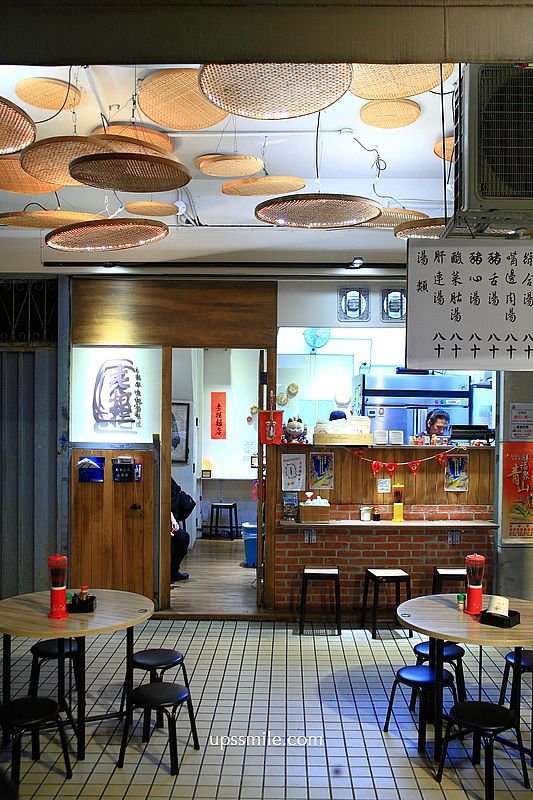 萬華美食【老担麵店】萬華100碗，萬華50年老字號麵店