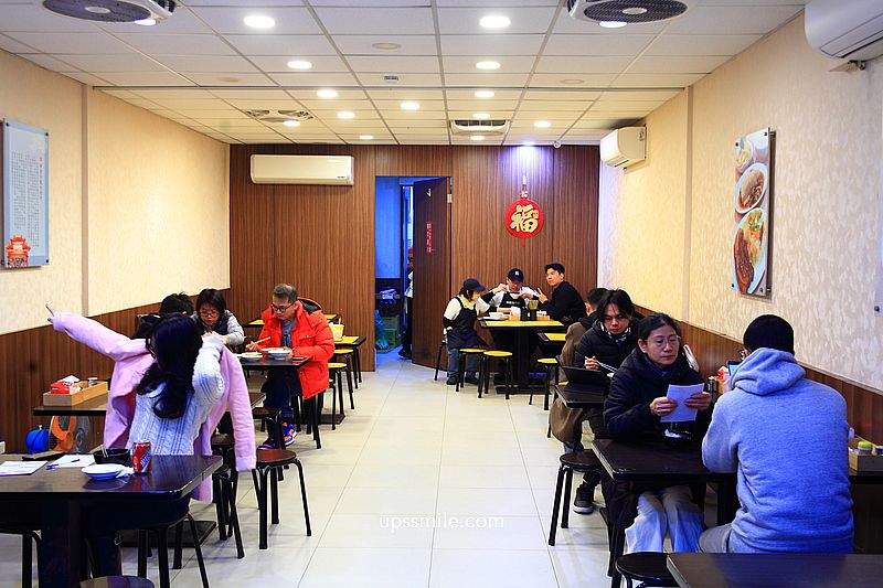 萬華美食【阿義魯肉飯】捷運龍山寺站華西街美食60年台北滷肉飯名店