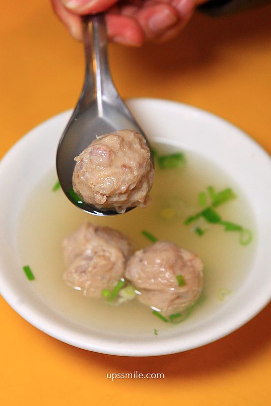 萬華美食【阿義魯肉飯】捷運龍山寺站華西街美食60年台北滷肉飯名店