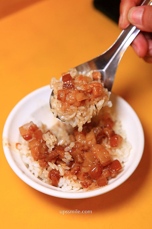 萬華美食【阿義魯肉飯】捷運龍山寺站華西街美食60年台北滷肉飯名店