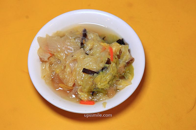 萬華美食【阿義魯肉飯】捷運龍山寺站華西街美食60年台北滷肉飯名店