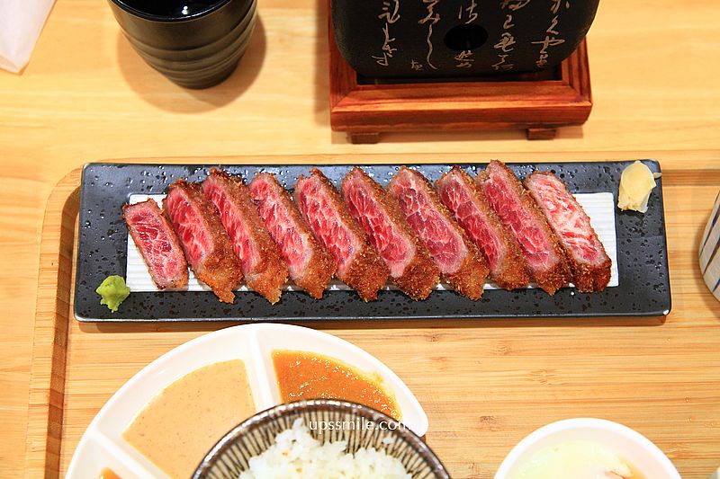 台中北屯美食【嵐山熟成牛かつ專売北屯昌平店】台中日式炸牛排浮誇系爆量丼飯