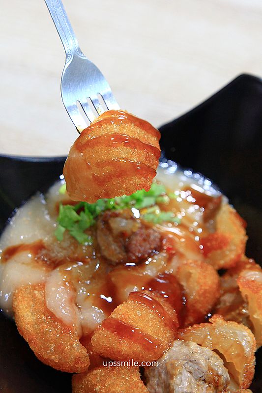 台中肉圓【小鮮肉圓麵線中山店】好吃手工脆皮肉圓酥脆彈牙與麵線糊 台中肉圓【小鮮肉圓麵線中山店】好吃手工脆皮肉圓酥脆彈牙與麵線糊