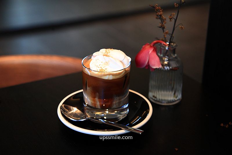 韓國咖啡廳插旗台北【AUFGLET Taipei】韓劇男神邊佑錫朝聖,可朗芙潮流始祖甜點 韓國咖啡廳插旗台北【AUFGLET Taipei】韓劇男神邊佑錫朝聖,可朗芙潮流始祖甜點