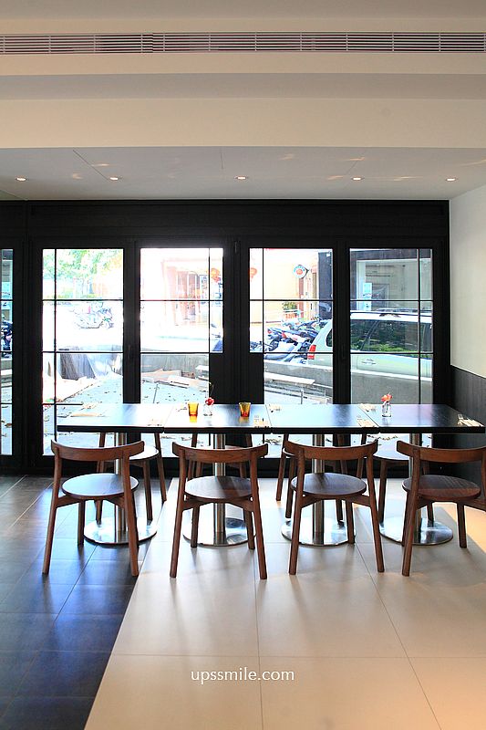 韓國咖啡廳插旗台北【AUFGLET Taipei】韓劇男神邊佑錫朝聖,可朗芙潮流始祖甜點 韓國咖啡廳插旗台北【AUFGLET Taipei】韓劇男神邊佑錫朝聖,可朗芙潮流始祖甜點