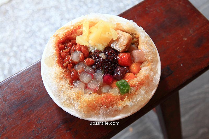 北投美食【水龜伯古早味】必吃招牌黑糖燒麻糬與鮮奶嫩豆花、黑米八寶冰