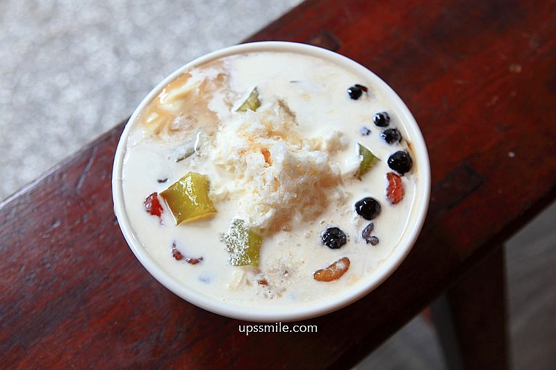 北投美食【水龜伯古早味】必吃招牌黑糖燒麻糬與鮮奶嫩豆花、黑米八寶冰