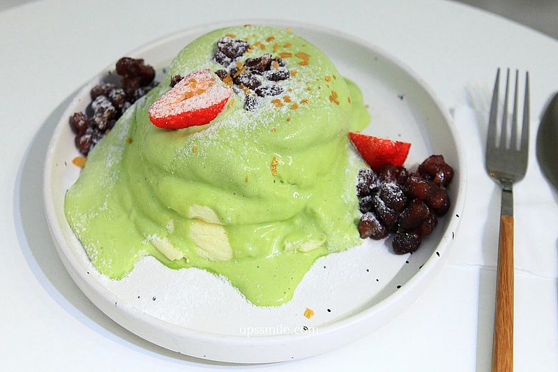 板橋甜點【囍甜日式舒芙蕾專賣店】板橋車站咖啡廳，純白老宅網美氛圍