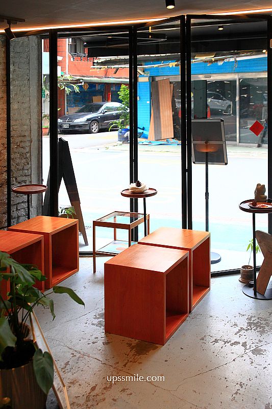 捷運古亭站咖啡廳【小仺館ココクラ魚目咖啡】複合式東京風咖哩飯與老宅咖啡廳