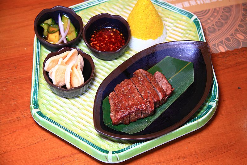 南投美食【烏布雨林峇里島主題餐廳】南投魚池山林秘境南洋料理景觀餐廳