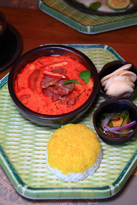南投美食【烏布雨林峇里島主題餐廳】南投魚池山林秘境南洋料理景觀餐廳