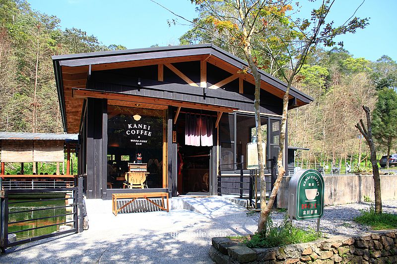 南投景點【金井珈琲】南投魚池山林昭和風咖啡廳，南投網美秘境咖啡廳