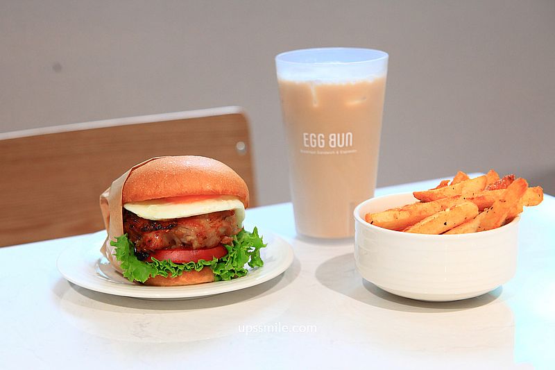 台北早午餐咖啡廳【EGG BUN Breakfast Sandwich & Espresso 松山小巨蛋】捷運南京三民站爆漿漢堡推薦