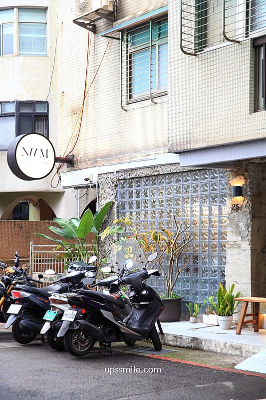 台北捷運信義安和站咖啡廳【Nomzie】台北甜點名店美式軟餅乾伴手禮