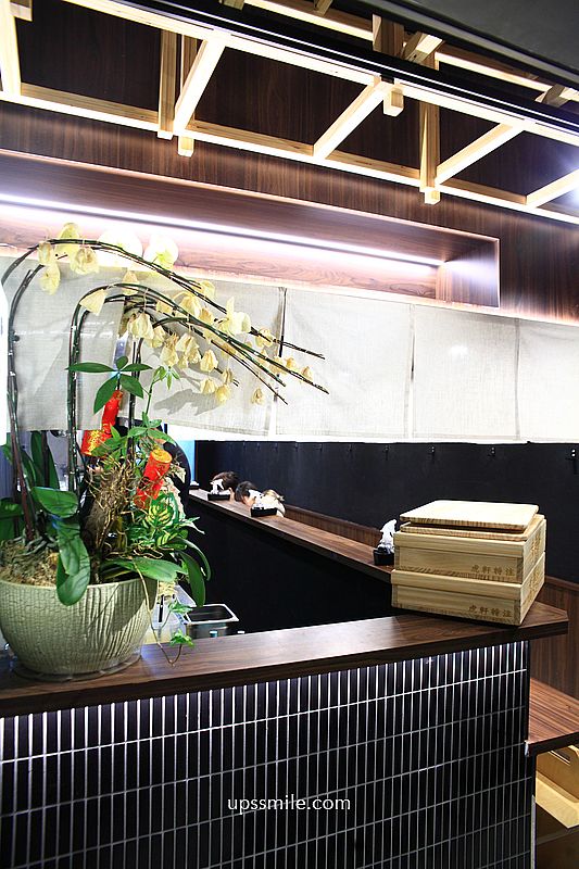 東京傳奇拉麵名店插旗中山站【滿雞軒、麵魚】台北輕鬆吃濃厚系鴨湯拉麵