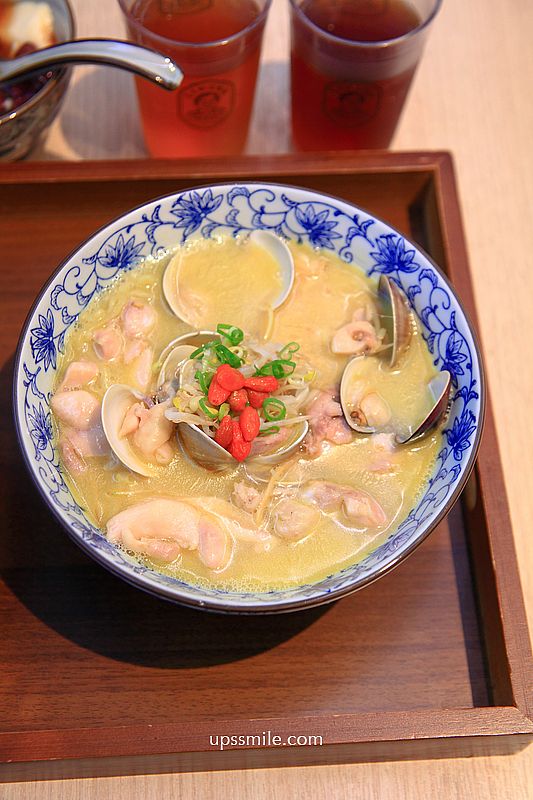 萬華美食【富善雞湯麵舖萬華昆明店】霜淇淋豆花飲料吃到飽，西門町人氣雞湯麵