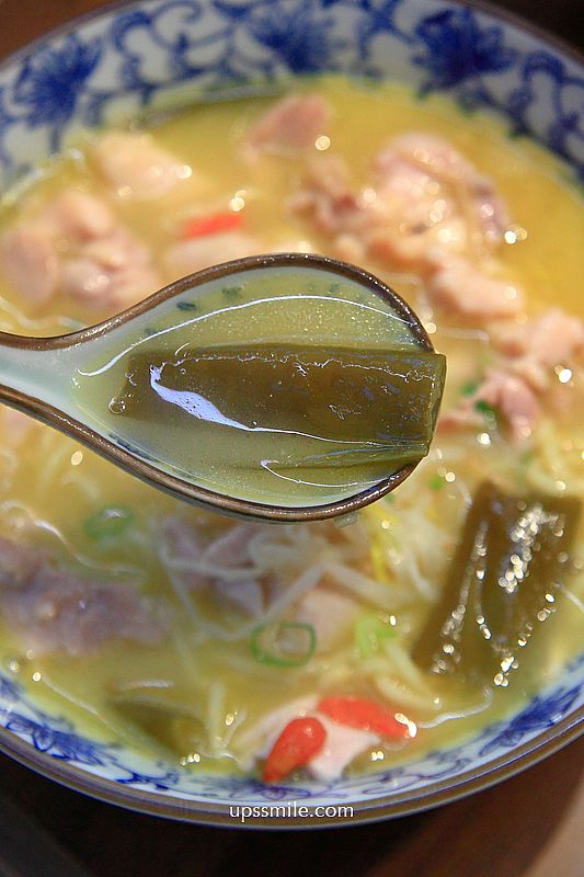 萬華美食【富善雞湯麵舖萬華昆明店】霜淇淋豆花飲料吃到飽，西門町人氣雞湯麵