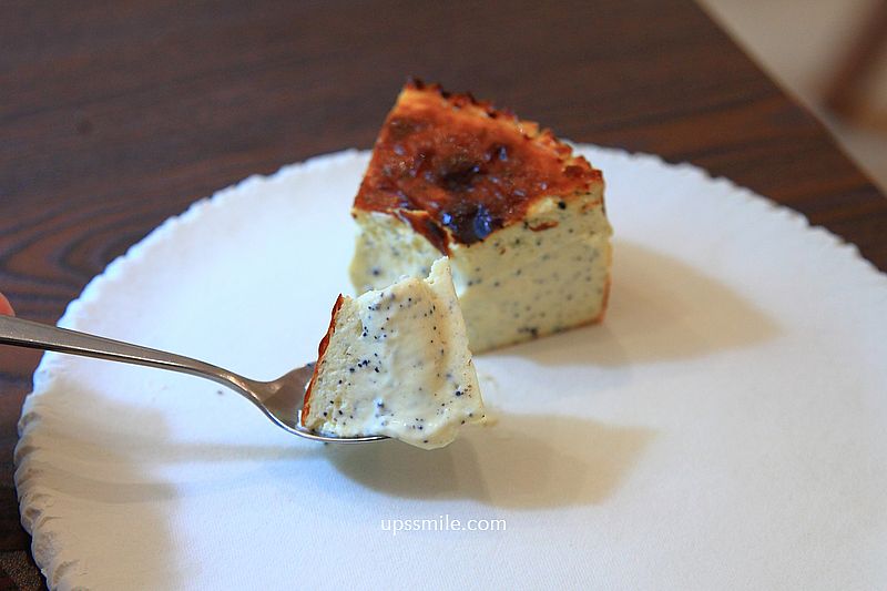 台北甜點【Lora Cake Basque Cheesecake】台北流心感巴斯克蛋糕,捷運小巨蛋站咖啡廳 台北甜點【Lora Cake Basque Cheesecake】台北流心感巴斯克蛋糕,捷運小巨蛋站咖啡廳