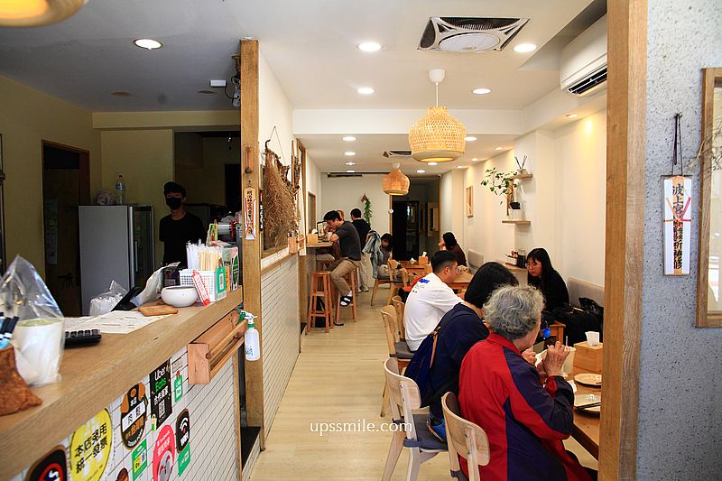 台北東區早午餐宵夜【老漿家台北延吉店】黃仁勳造訪24小時文青風豆漿店 台北東區早午餐宵夜【老漿家台北延吉店】黃仁勳造訪24小時文青風豆漿店