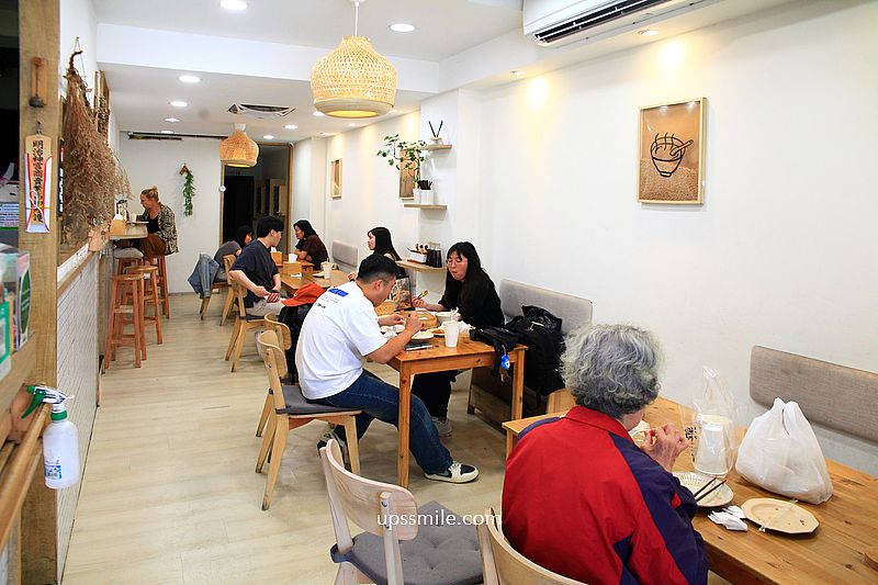 台北東區早午餐宵夜【老漿家台北延吉店】黃仁勳造訪24小時文青風豆漿店 台北東區早午餐宵夜【老漿家台北延吉店】黃仁勳造訪24小時文青風豆漿店