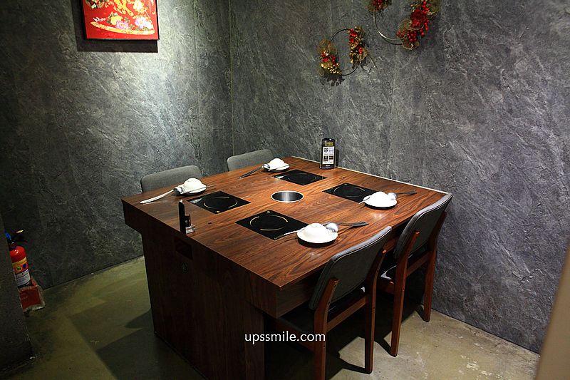 台中北屯美食【燒瓶子大肆鍋物台中北屯店】台中自助吧吃到飽個人鴛鴦鍋,台中宵夜美食 台中北屯美食【燒瓶子大肆鍋物台中北屯店】台中自助吧吃到飽個人鴛鴦鍋,台中宵夜美食