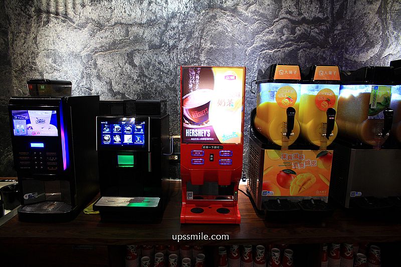 台中北屯美食【燒瓶子大肆鍋物台中北屯店】台中自助吧吃到飽個人鴛鴦鍋,台中宵夜美食 台中北屯美食【燒瓶子大肆鍋物台中北屯店】台中自助吧吃到飽個人鴛鴦鍋,台中宵夜美食