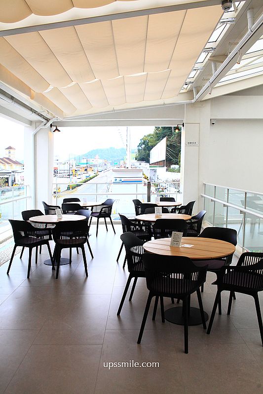 南投景點【日月町複合式商場】國道6號最美休息驛站純白建築， TSUTAYA BOOKSTORE蔦屋日月町店