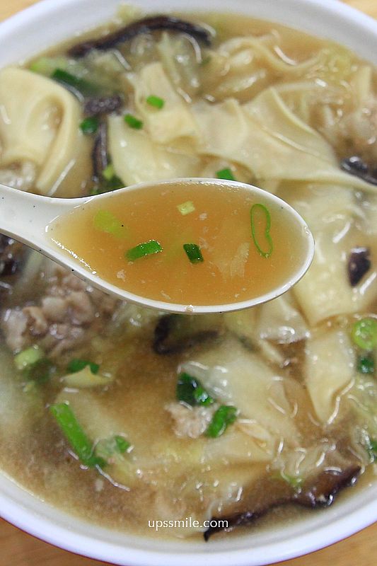 台中北屯美食【老向的店】天天排隊巨無霸碗公麵,台中北平路傳奇麵店 台中北屯美食【老向的店】天天排隊巨無霸碗公麵,台中北平路傳奇麵店