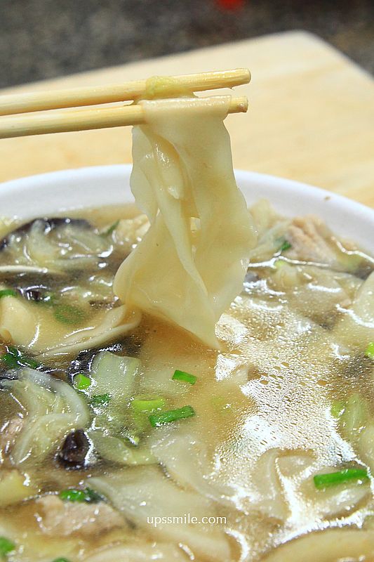 台中北屯美食【老向的店】天天排隊巨無霸碗公麵,台中北平路傳奇麵店 台中北屯美食【老向的店】天天排隊巨無霸碗公麵,台中北平路傳奇麵店