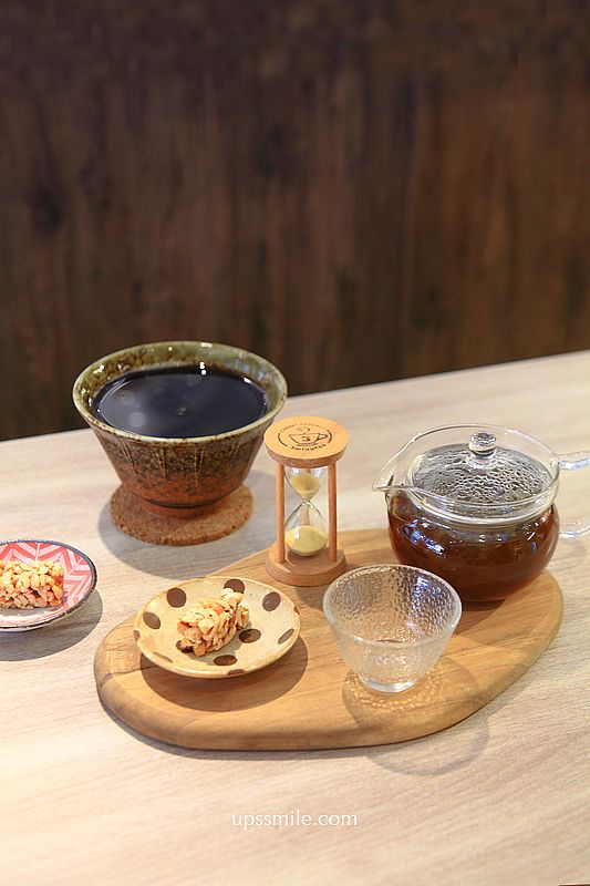 萬華青草茶【老濟安Healing Herbar】傳承三代草藥文化飲料吧天然草本茶店