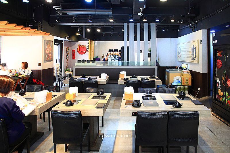 土城火鍋【熟度精緻鍋物土城學士店】必吃北海道札幌辛味噌湯造型熊熊湯底、蒜香鮮蛤蠣湯爆炒