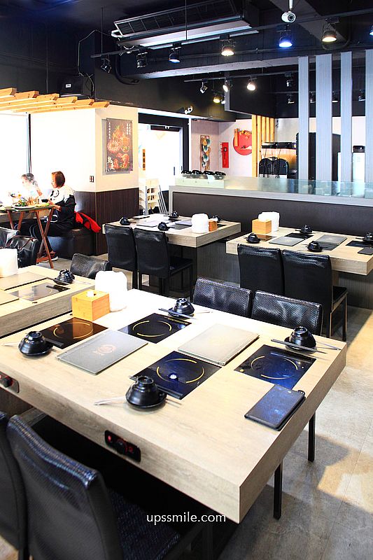 土城火鍋【熟度精緻鍋物土城學士店】必吃北海道札幌辛味噌湯造型熊熊湯底、蒜香鮮蛤蠣湯爆炒