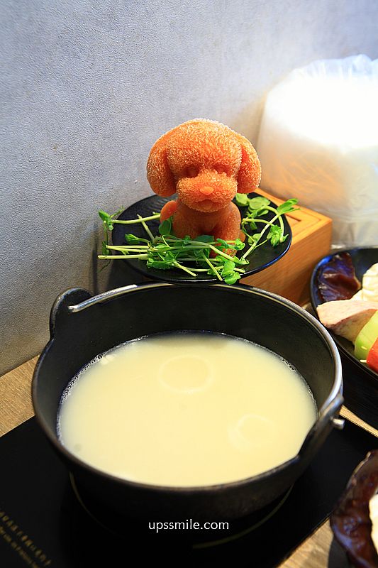 土城火鍋【熟度精緻鍋物土城學士店】必吃北海道札幌辛味噌湯造型熊熊湯底、蒜香鮮蛤蠣湯爆炒