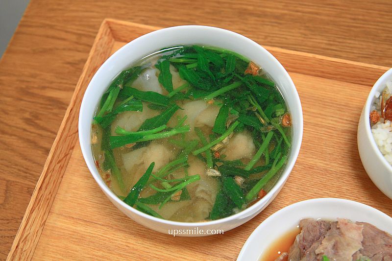 南京復興站美食【滷肉飯店】深澤直人設計台玻TG旗艦店藝廊空間吃滷肉飯