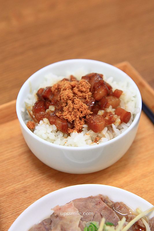 南京復興站美食【滷肉飯店】深澤直人設計台玻TG旗艦店藝廊空間吃滷肉飯