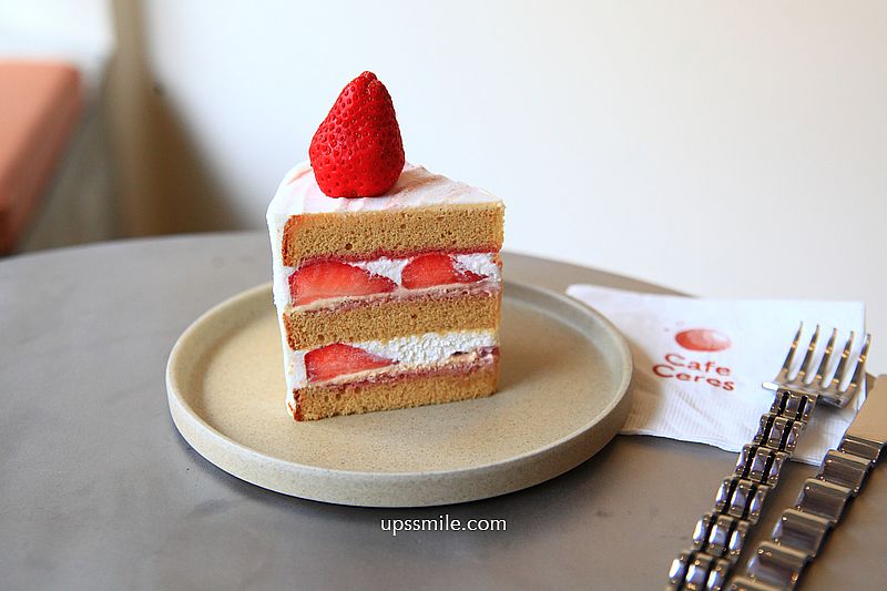 台北東區咖啡廳【Cafe Ceres】奶油色韓系咖啡廳氛圍，必吃草莓戚風蛋糕