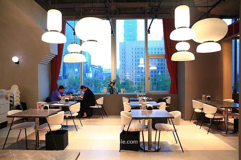 台北早午餐咖啡廳【Lille M 信義DREAM PLAZA店3樓】瑪黑餐飲旗下歐陸全日餐廳 台北早午餐咖啡廳【Lille M 信義DREAM PLAZA店3樓】瑪黑餐飲旗下歐陸全日餐廳