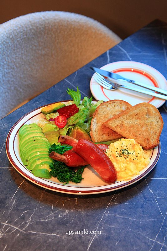 台北早午餐咖啡廳【Lille M 信義DREAM PLAZA店3樓】瑪黑餐飲旗下歐陸全日餐廳 台北早午餐咖啡廳【Lille M 信義DREAM PLAZA店3樓】瑪黑餐飲旗下歐陸全日餐廳